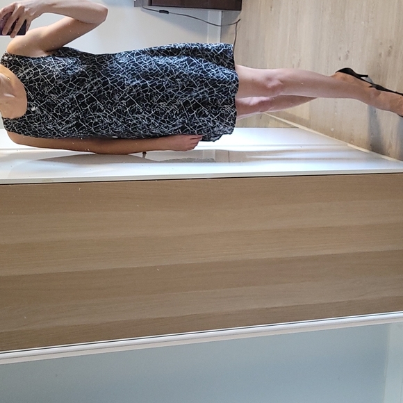 Dress - Picture 2 of 5